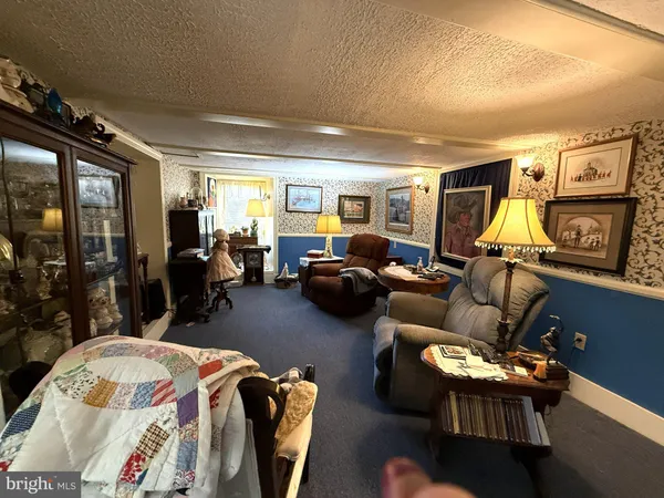 $399,000 | 147 South Court Street, Luray, VA 22835