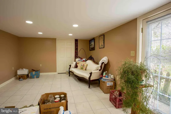 $399,000 | 147 South Court Street, Luray, VA 22835