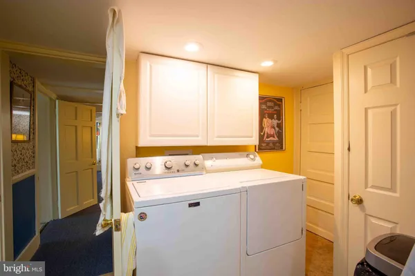 $399,000 | 147 South Court Street, Luray, VA 22835