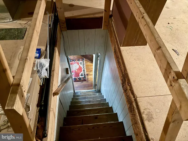 $399,000 | 147 South Court Street, Luray, VA 22835