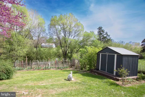 $399,000 | 147 South Court Street, Luray, VA 22835