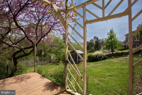 $399,000 | 147 South Court Street, Luray, VA 22835