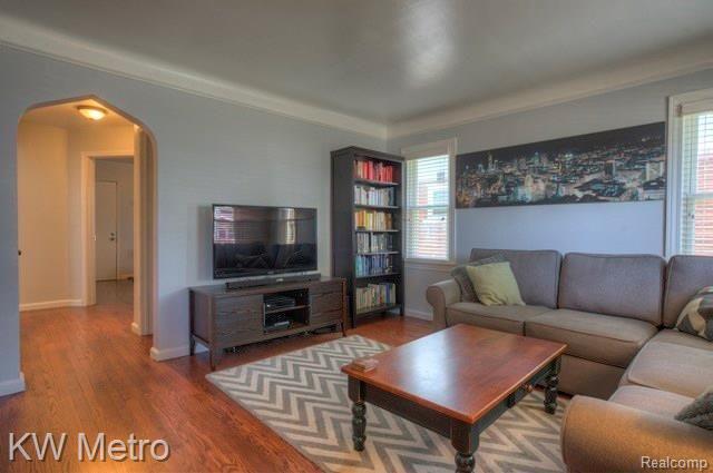 1129 Harvard Road Berkley, MI 48072 - Photo 3 of 16