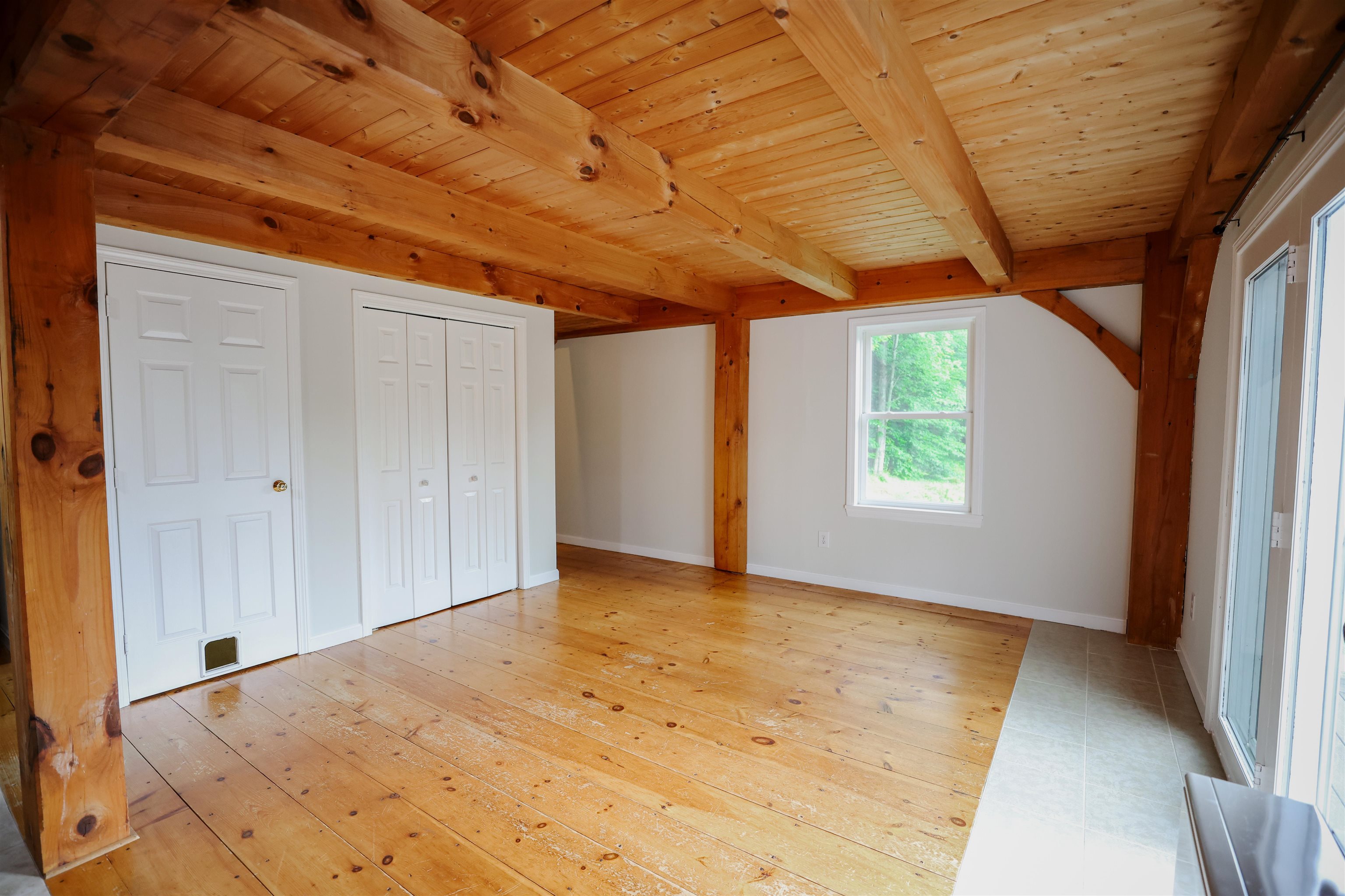 570 Upper Meehan Road Bristol, VT 05443 - Photo 22 of 38