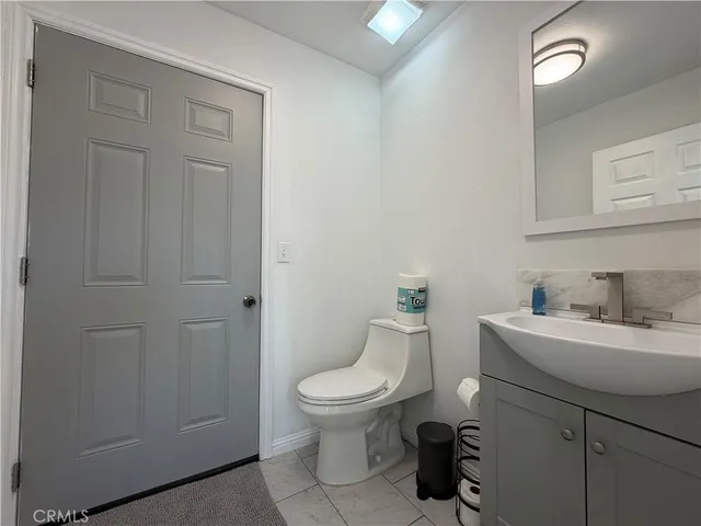 $3,800 | 3585 Ambrose Circle, Unit 1, Corona, CA 92882