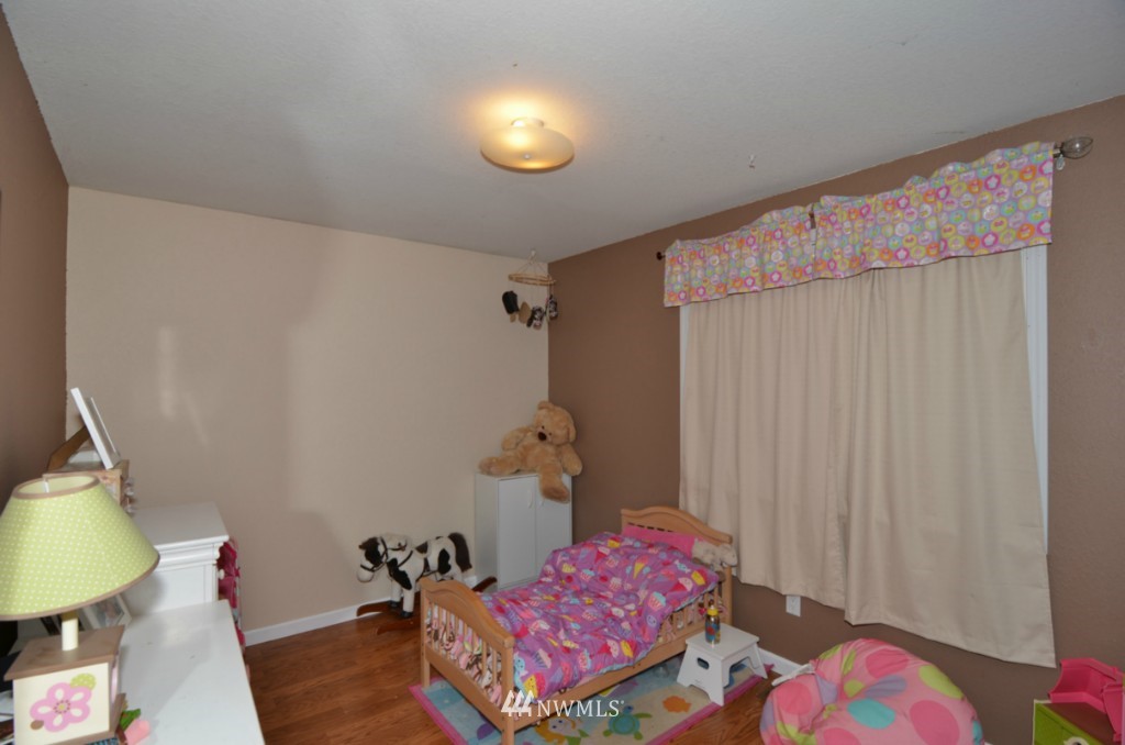 606 Duchess Road Bothell, WA 98012 - Photo 11 of 15