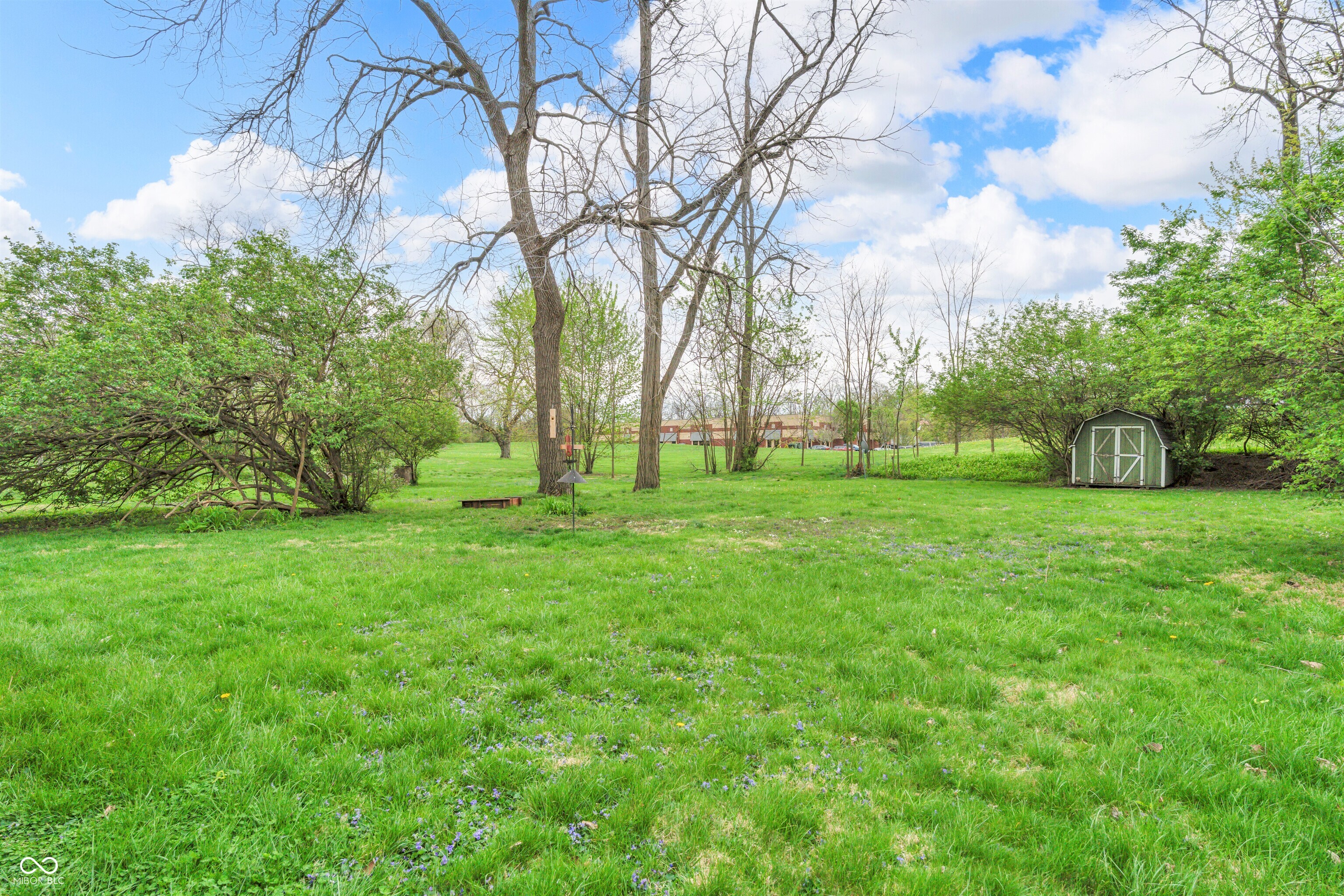 1251 East Thompson Road Indianapolis, IN 46227 - Photo 5 of 7