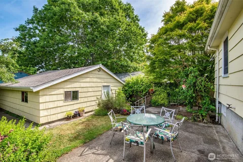 $515,000 | 4813 North 25th Street, Tacoma, WA 98407