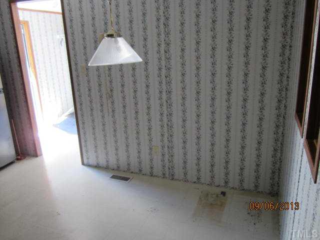 955 Morgan Road Henderson, NC 27537 - Photo 6 of 12 Gallery Image 6