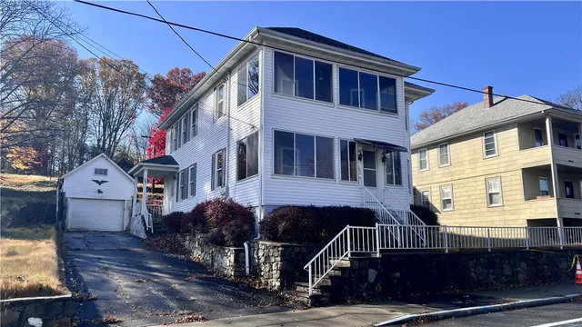 $599,900 | 252 Railroad Street, Lincoln, RI 02838