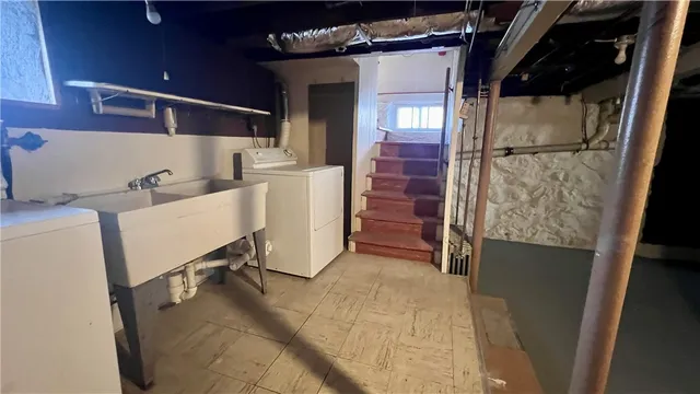 $599,900 | 252 Railroad Street, Lincoln, RI 02838