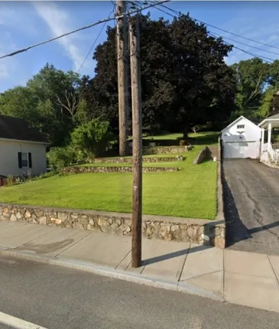 $599,900 | 252 Railroad Street, Lincoln, RI 02838