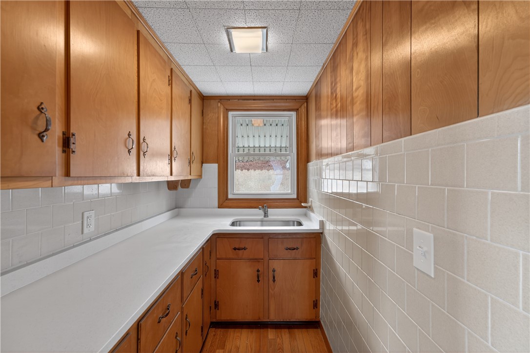 252 Railroad Street Lincoln, RI 02838 - Photo 5 of 21