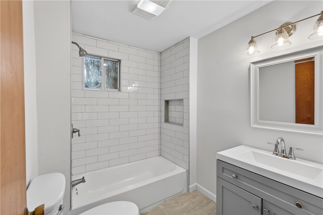 252 Railroad Street Lincoln, RI 02838 - Photo 9 of 21