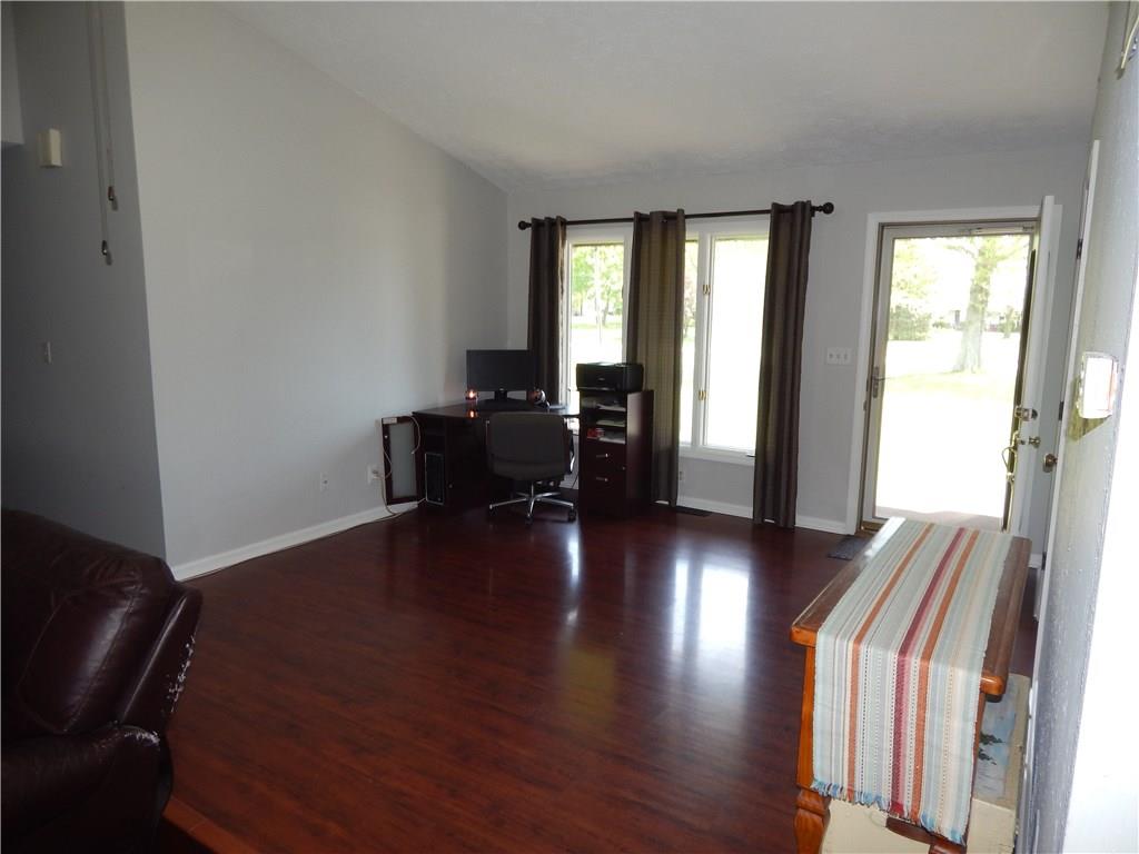 8708 South Franklin Road Indianapolis, IN 46259 - Photo 3 of 23 Gallery Image 3