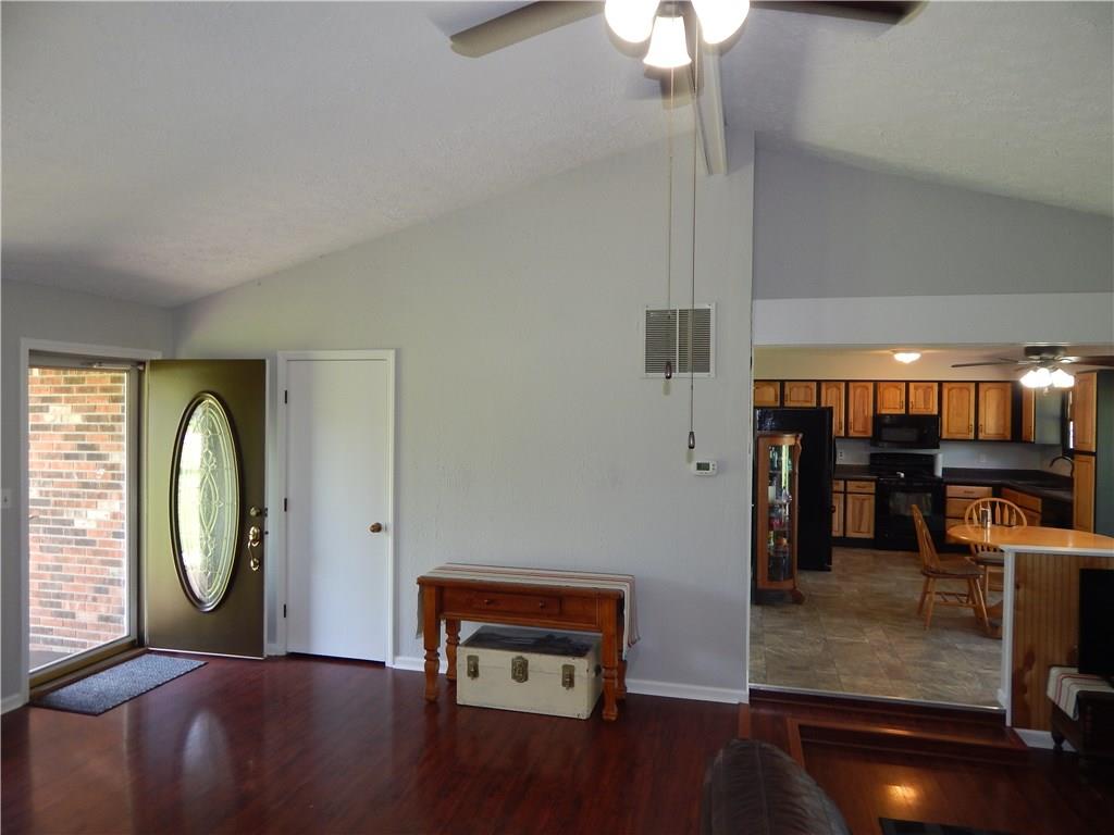 8708 South Franklin Road Indianapolis, IN 46259 - Photo 6 of 23 Gallery Image 6