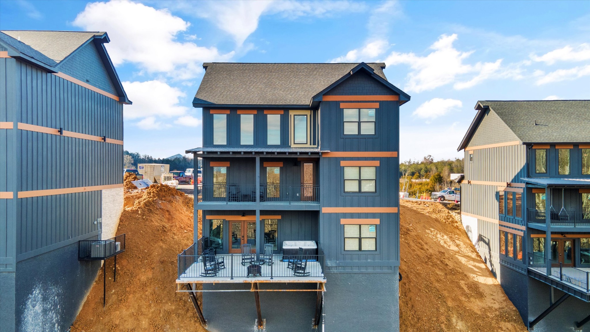 320 Rambling Creek Way Sevierville, TN 37862 - Photo 59 of 65 a front view of a residential apartment building with a yard