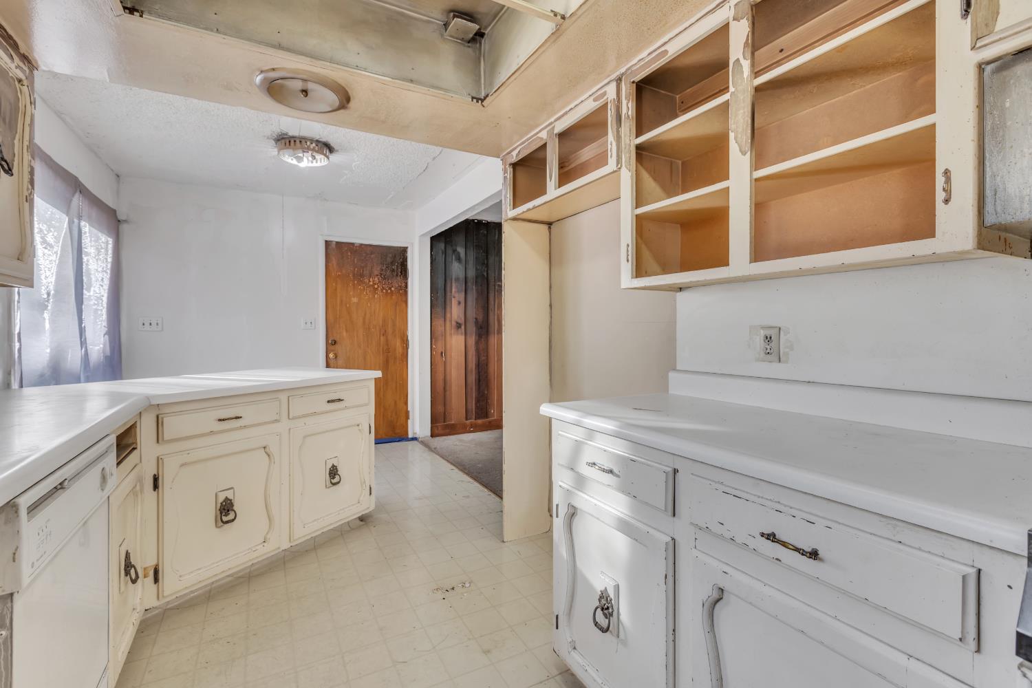 1528 Rancho Way Yuba City, CA 95993 - Photo 13 of 25