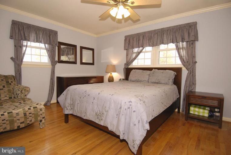 6824 Lemon Road McLean, VA 22101 - Photo 14 of 30 Master Bedroom
