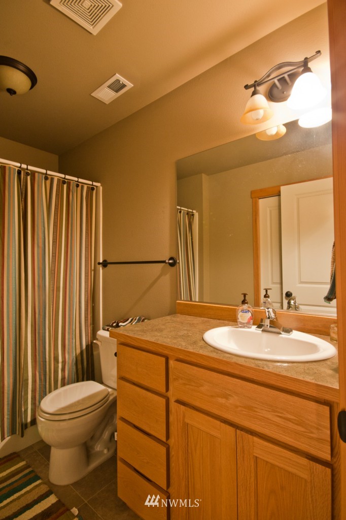10596 Peter Anderson Road Burlington, WA 98233 - Photo 13 of 16 Gallery Image 13