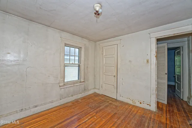 $164,950 | 42 North Lake Avenue, Troy, NY 12180