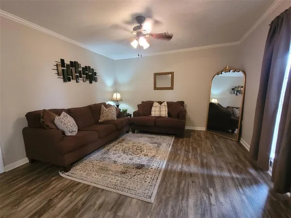 $340,000 | 1533 Quince Street, Sulphur, LA 70663