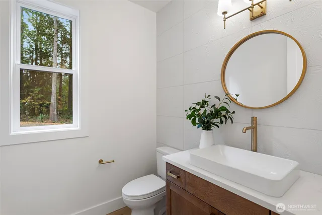 $4,798,988 | 7107 254th Avenue Northeast, Redmond, WA 98053