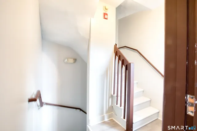 $2,100 | 325 Chestnut Street, New Britain, CT 06051