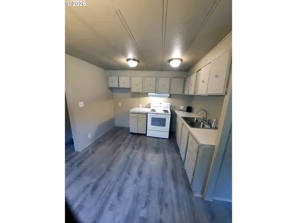 $37,500 | 37635 Row River Road, Unit 12, Dorena, OR 97434