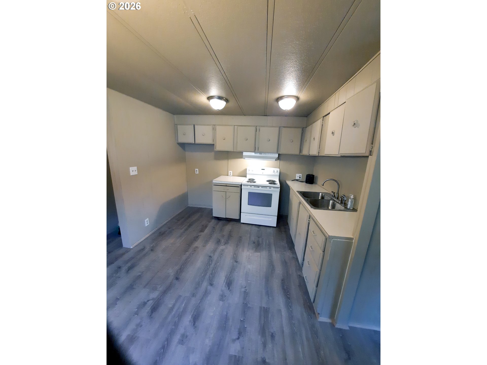 37635 Row River Road, Unit 12 Dorena, OR 97434 - Photo 4 of 13