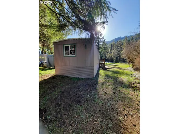 $37,500 | 37635 Row River Road, Unit 12, Dorena, OR 97434