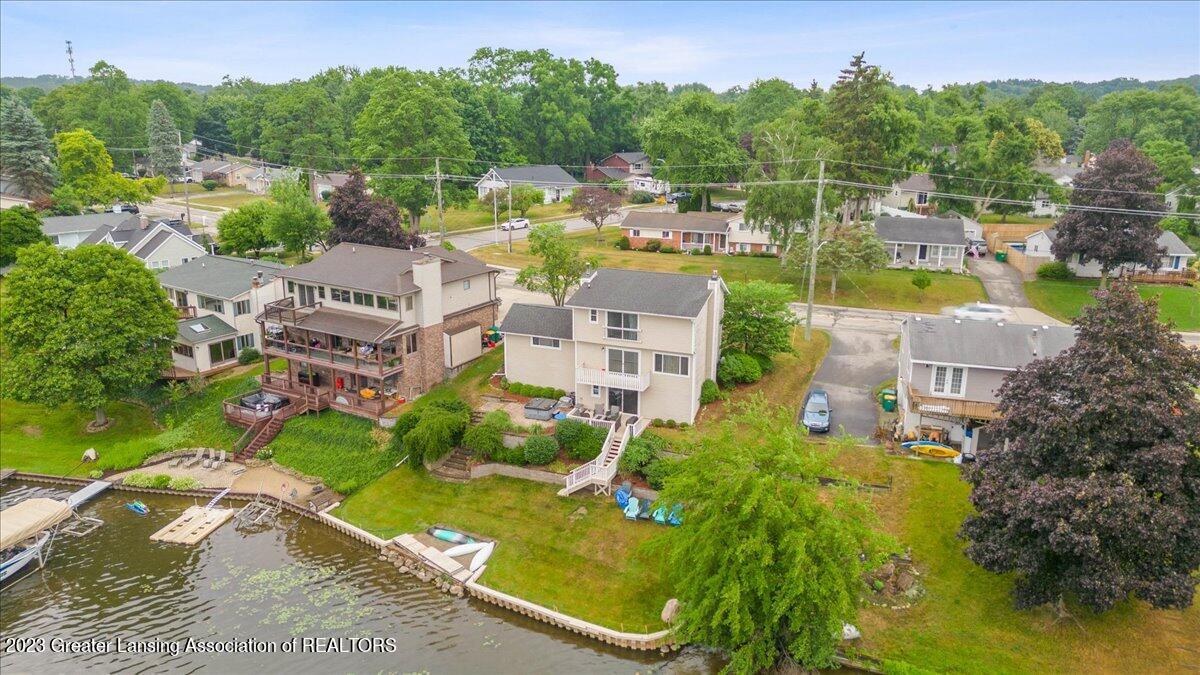 932 Brighton Lake Road Brighton, MI 48116 - Photo 29 of 32 26-Media Jett-7