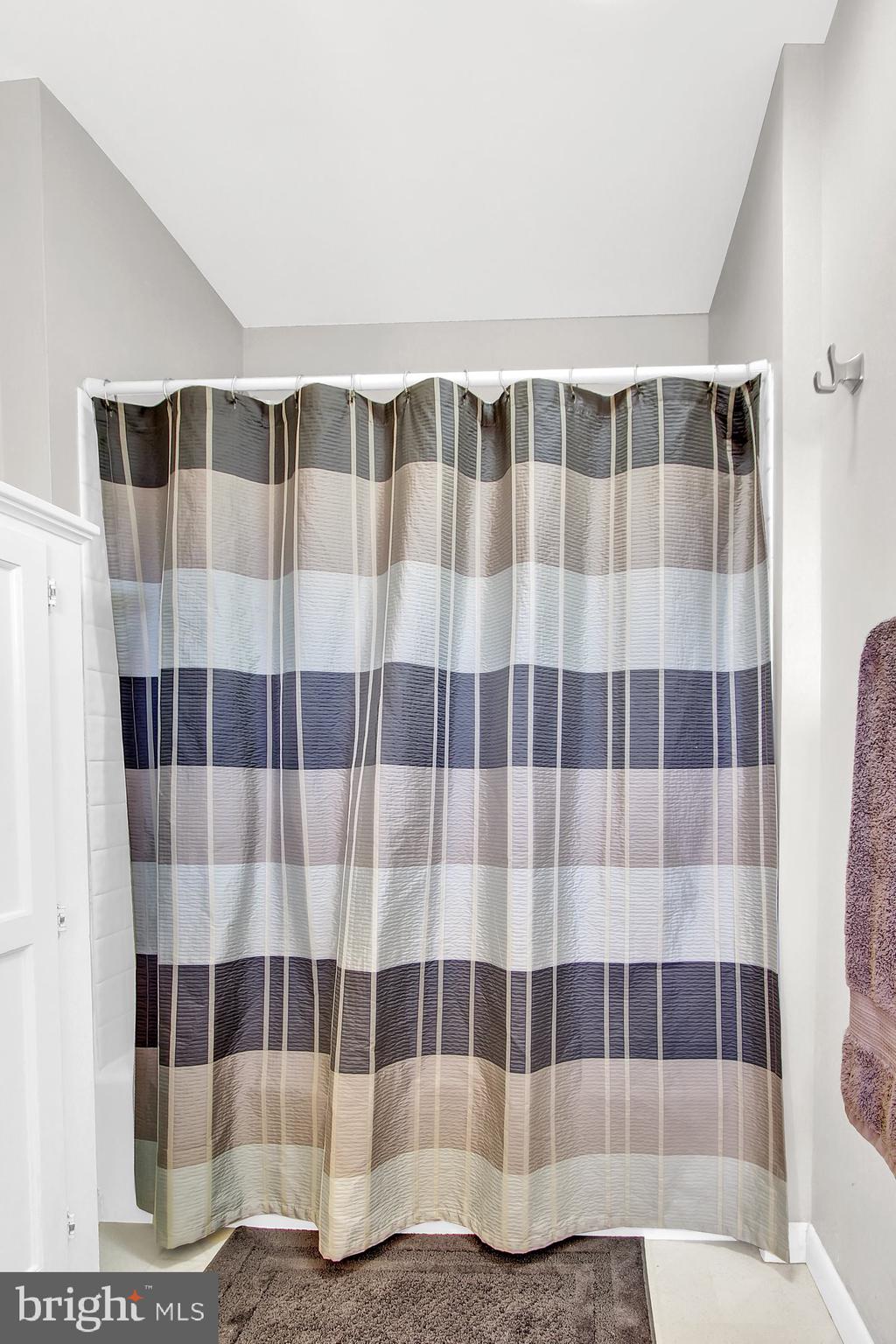 3445 Harrowgate Road York, PA 17402 - Photo 18 of 37 Gallery Image 18
