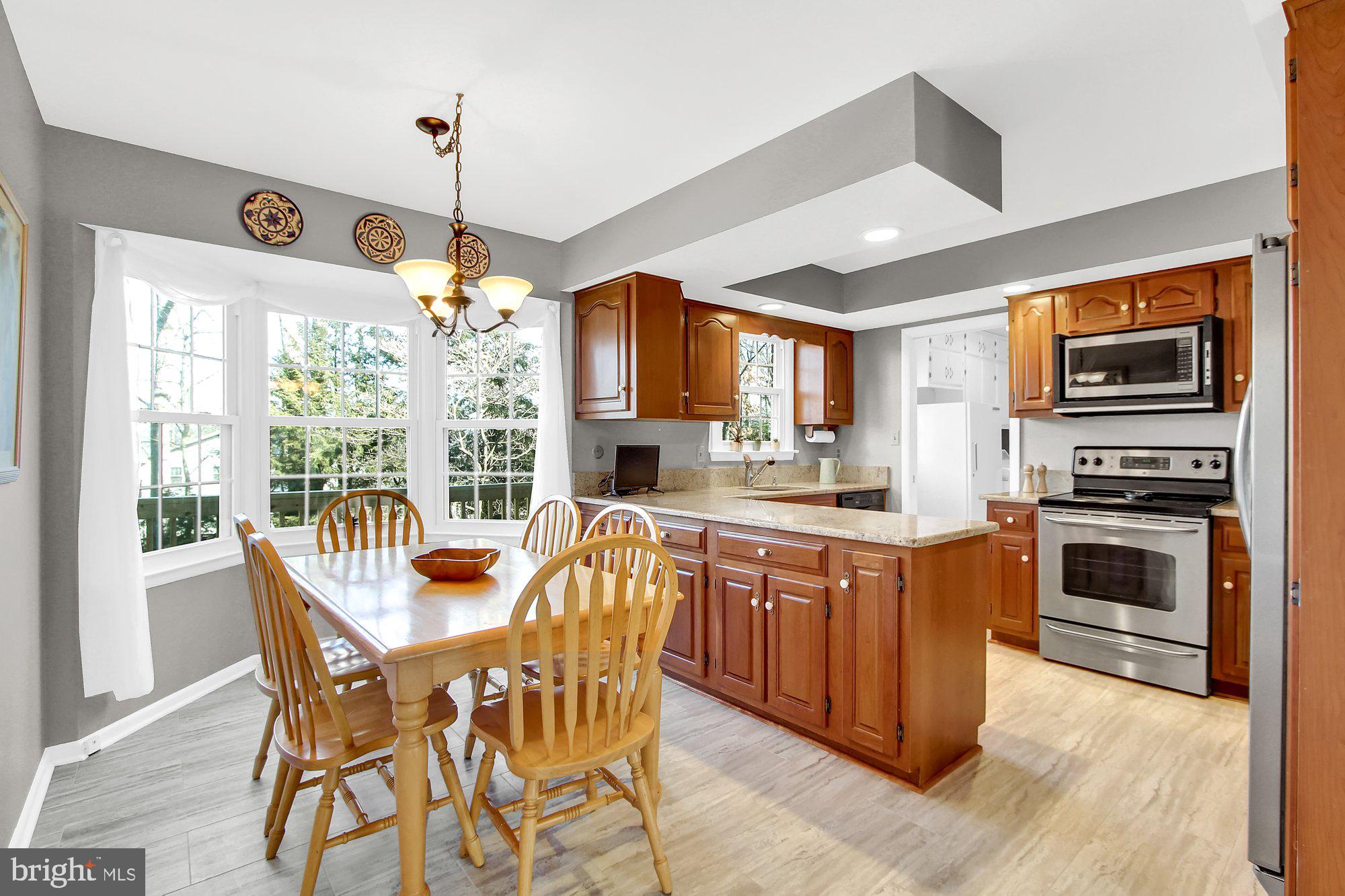 3445 Harrowgate Road York, PA 17402 - Photo 7 of 37 Gallery Image 7