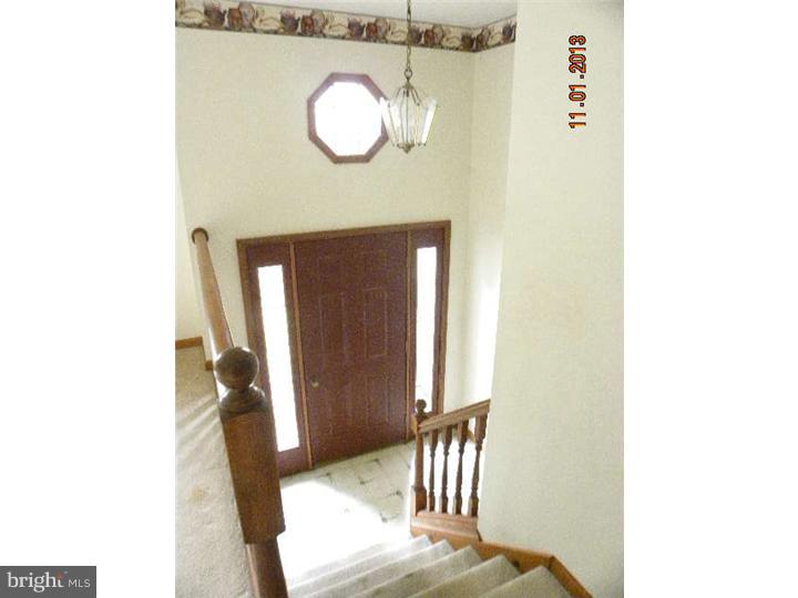 491 Hamilton Road Cochranville, PA 19330 - Photo 4 of 21 Foyer