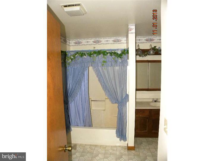 491 Hamilton Road Cochranville, PA 19330 - Photo 10 of 21 Master Bathroom