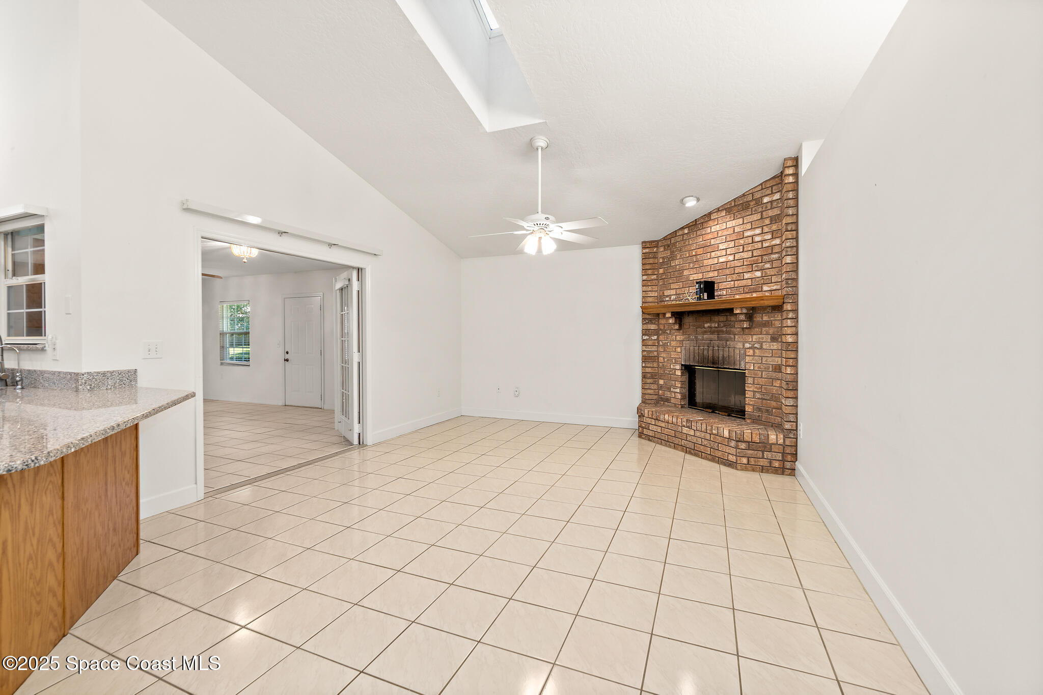 427 Hurst Road Northeast Palm Bay, FL 32907 - Photo 30 of 81 Family Room