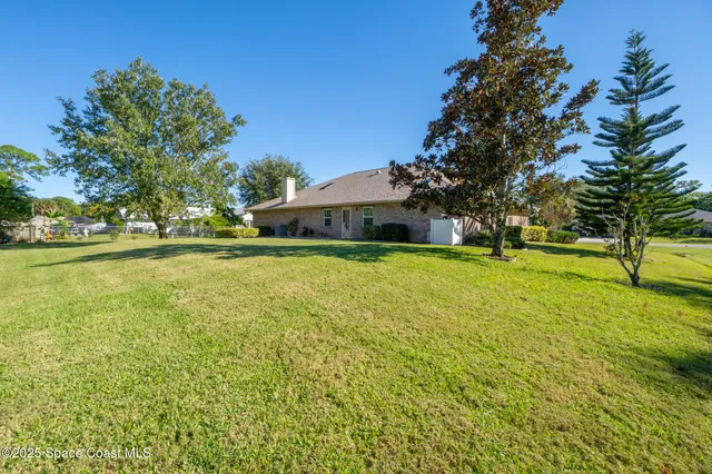 $459,900 | 427 Hurst Road Northeast, Palm Bay, FL 32907