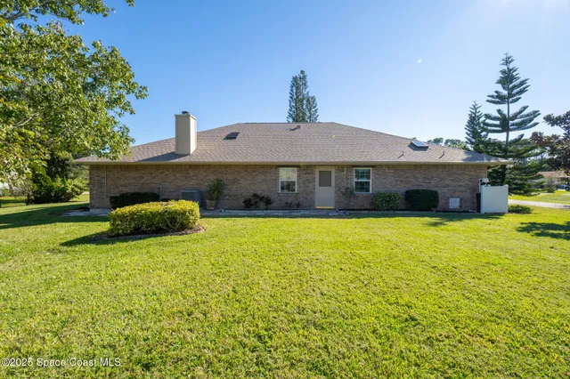 $459,900 | 427 Hurst Road Northeast, Palm Bay, FL 32907