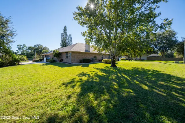 $459,900 | 427 Hurst Road Northeast, Palm Bay, FL 32907