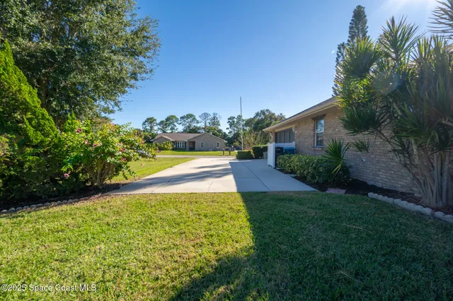 $459,900 | 427 Hurst Road Northeast, Palm Bay, FL 32907