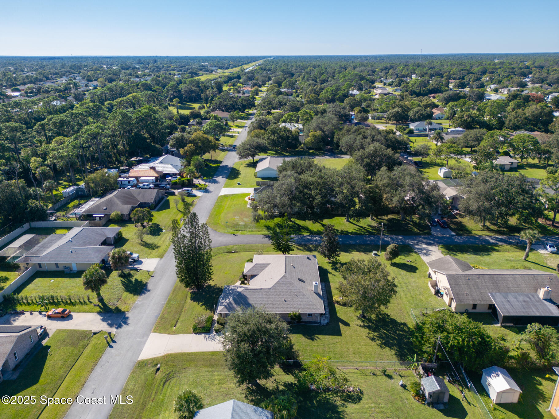 427 Hurst Road Northeast Palm Bay, FL 32907 - Photo 79 of 81 an aerial view of multiple house