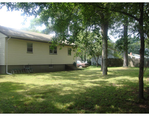 26 French Road Rockland, MA 02370 - Photo 2 of 8 Gallery Image 2