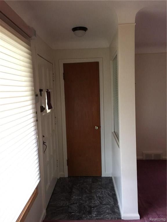 20110 Burt Road Detroit, MI 48219 - Photo 25 of 28