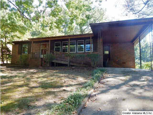 305 Garden Hill Road Gardendale, AL 35071 - Photo 2 of 32