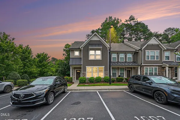 $549,000 | 1007 Midtowne Way, Durham, NC 27713