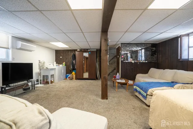 $549,999 | 21 Madeline Court, Helmetta, NJ 08828