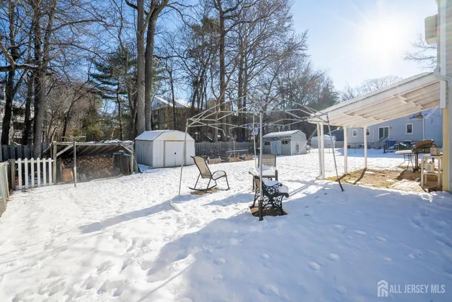 $549,999 | 21 Madeline Court, Helmetta, NJ 08828