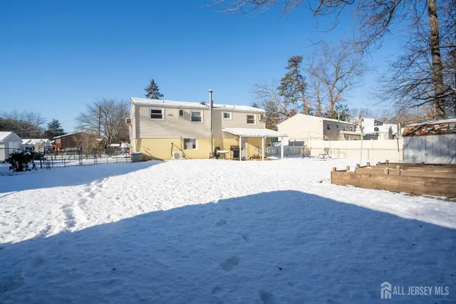 $549,999 | 21 Madeline Court, Helmetta, NJ 08828