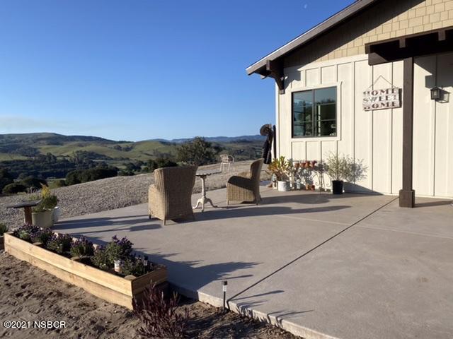 2197 Tularosa Road Lompoc, CA 93436 - Photo 6 of 47 E5147061-CDA8-4749-AB61-9A6B41DB33A0